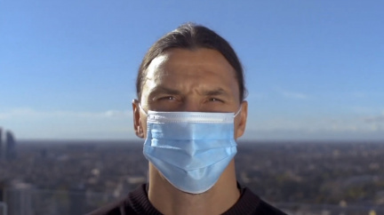 Neprovokuj virus! Já ho porazil, ty ale nejsi Zlatan