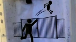 Opozdilci, neházejte děti přes plot!