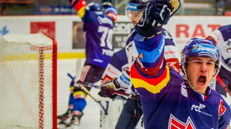 Dva měsíce ostudy nahradila euforie: Motor rozdrtil soupeře 7:0