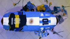 Zemřel Diego Maradona