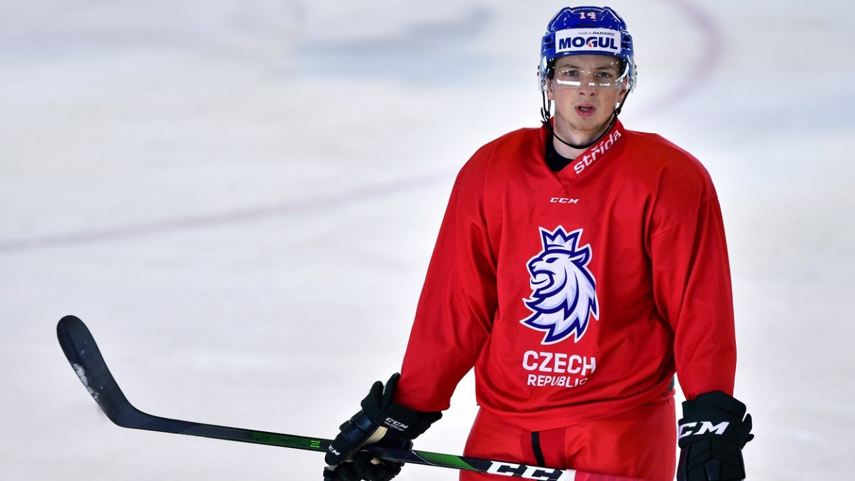 Pešán se opřel do Hadamczikova vnuka. Zbláznil se z moci, reaguje rozčílený kouč