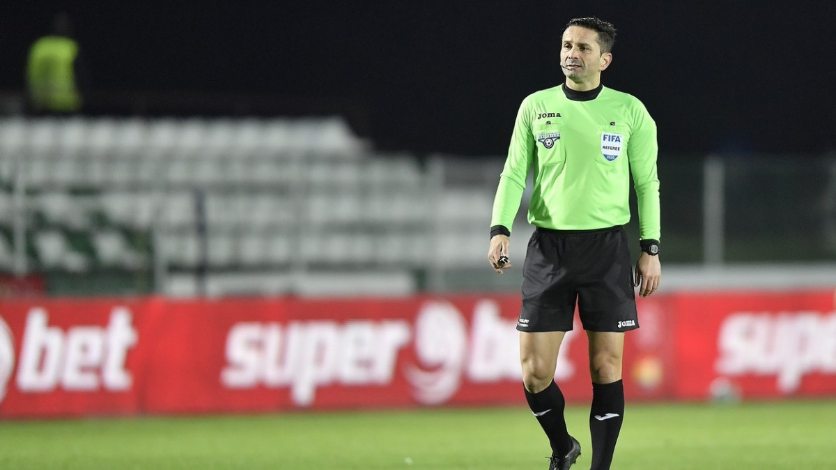 Ministr sportu se omluvil za rasistická slova rumunského rozhodčího