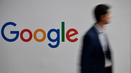 Google dostal ve Francii více než dvouapůlmiliardovou pokutu