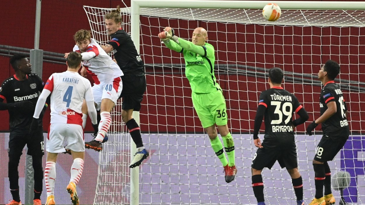 Český fotbal za dva roky nejspíš přijde o jedno místo v pohárech