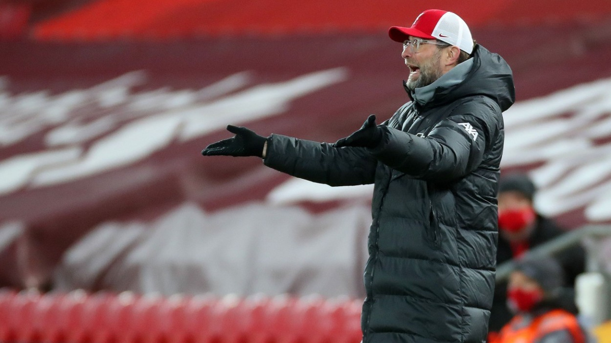 Slavný Liverpool v problémech: Nemá jediného stopera, hráči zapomněli dávat góly