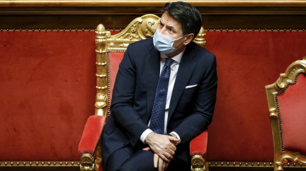 Italský premiér Conte podal demisi; doufá, že bude pověřen i sestavením nové vlády