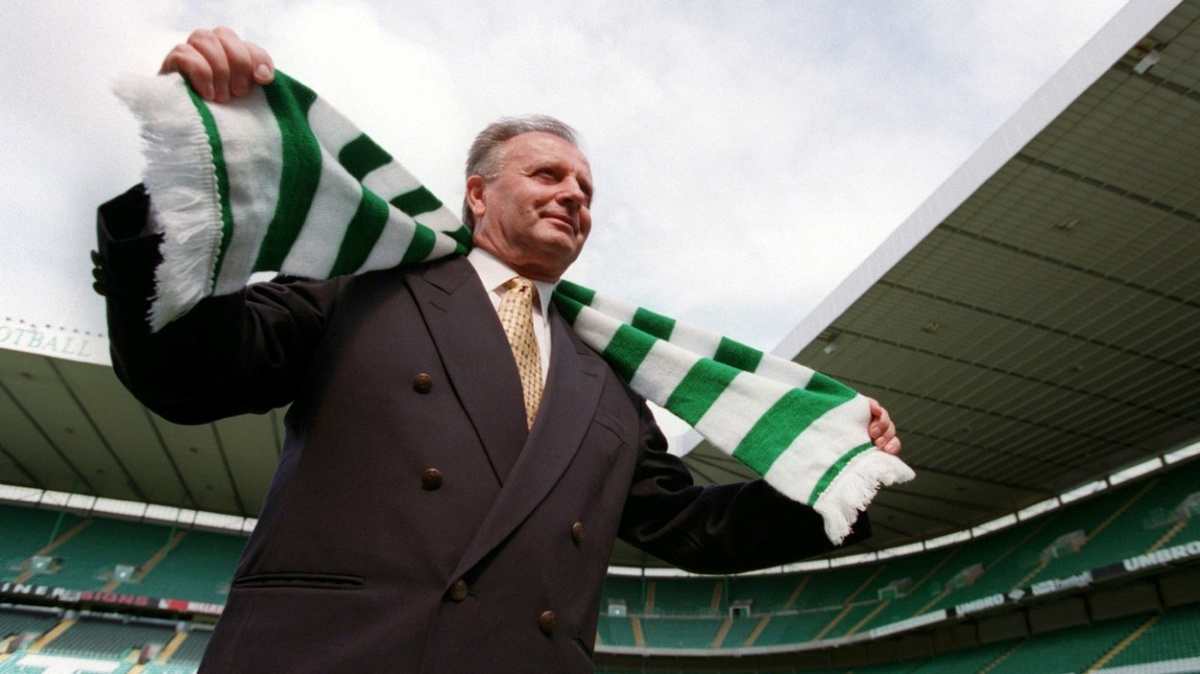 Zemřel úspěšný fotbalový trenér Jozef Vengloš (AKTUALIZOVÁNO)