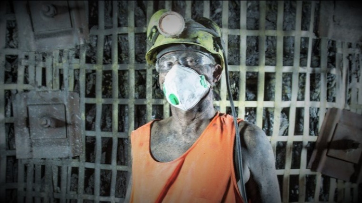 Graf, který ukazuje, že Česko je fosilním mohykánem Evropy