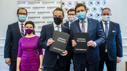 Všichni jsme mladí, měšťácký Západe!