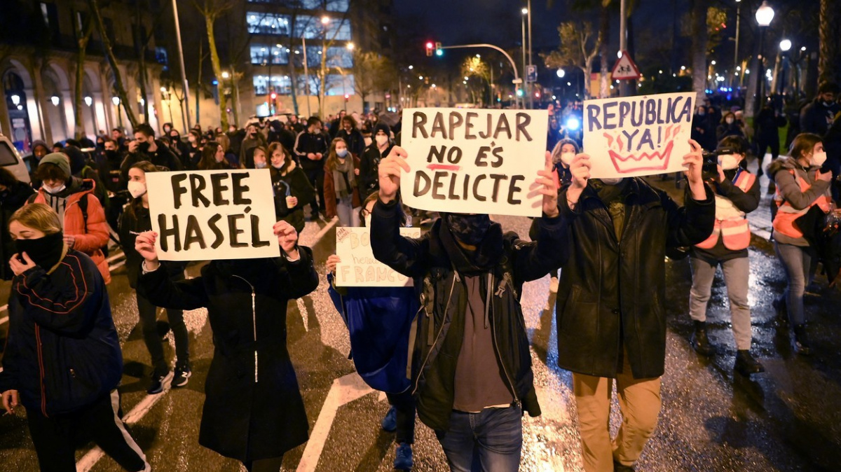 V Barceloně se protestovalo proti uvěznění kontroverzního rapera