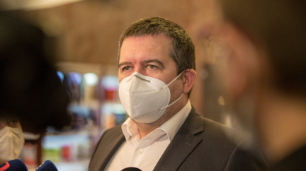 Policie se zajímá o podezřelou zakázku ministerstva vnitra na testy do škol