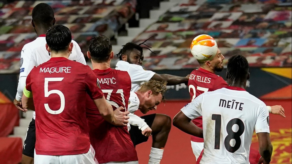 Další výsledky EL: Arsenal, Ajax či Villarreal vykročily do čtvrtfinále