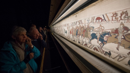 Milí Angličané, na koberec laskavě zapomeňte