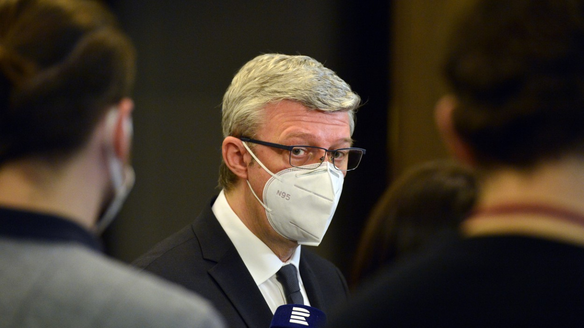 Část opozice chce, aby Havlíček skončil ve vládě kvůli tendru na Dukovany