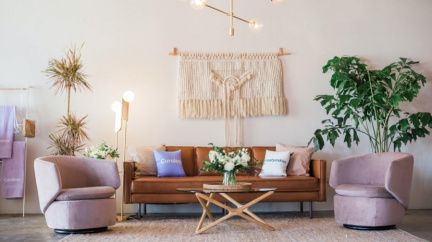 5 nápadů, jak zmodernizovat obývací pokoj bez rekonstrukce