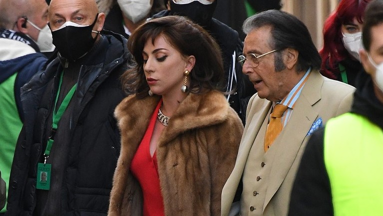 Mrňavý, tlustý a šeredný: Gucciho potomci kritizují nový film o své rodině