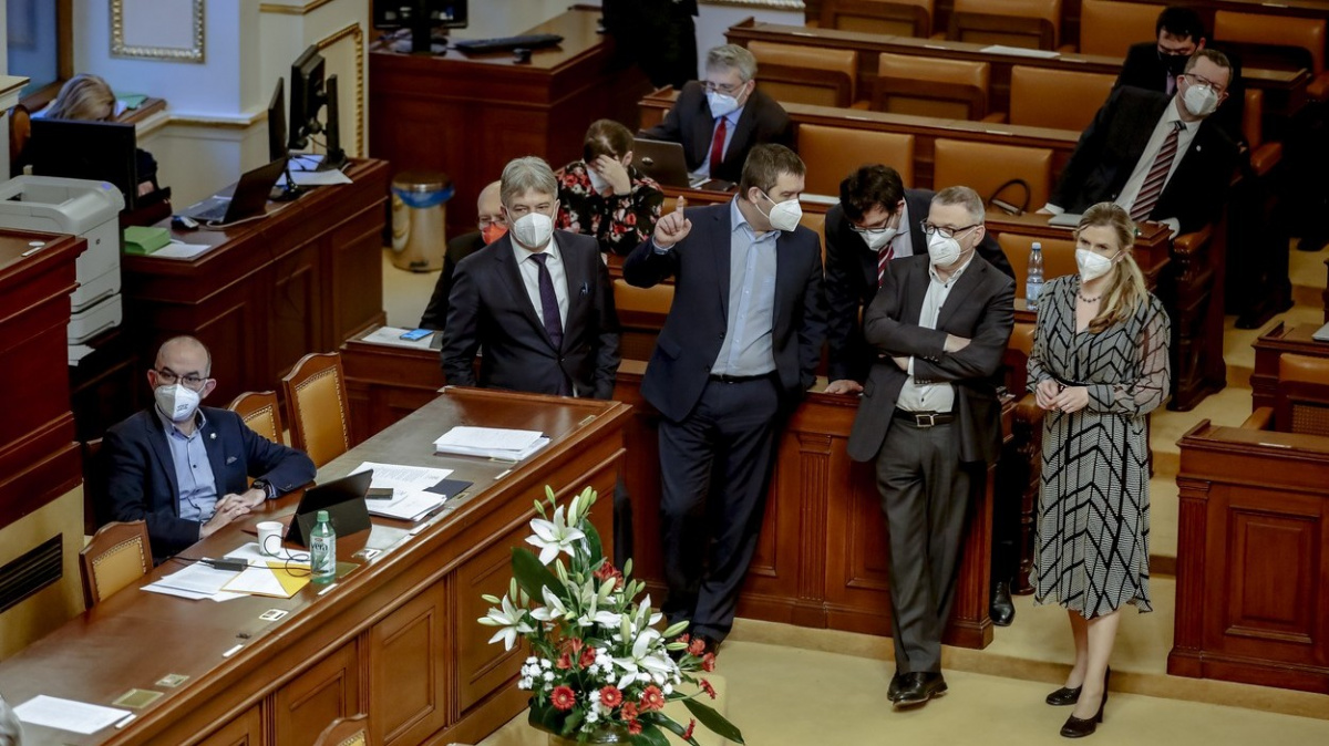 Sněmovna schválila zastavování dlouholetých bezvýsledných exekucí