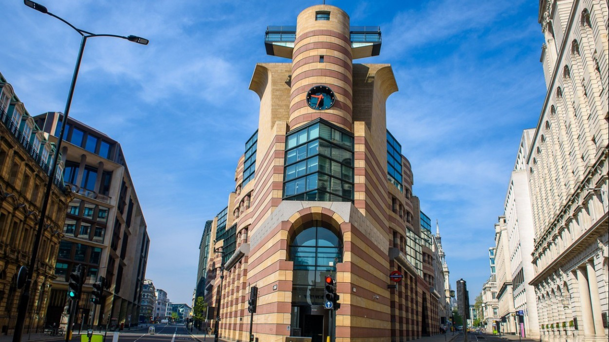 Moderní architektura jako hnisavý vřed na přátelské tváři