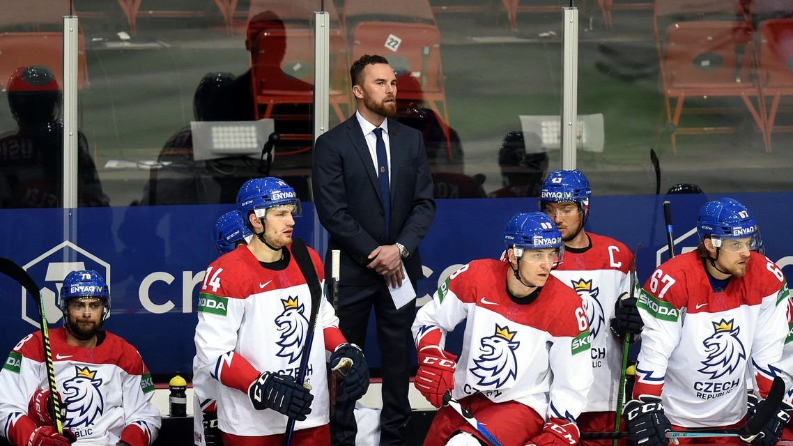 Skvělý obrat v zápase o přežití: Pešán porazil Švédy i nesmyslnou kritiku