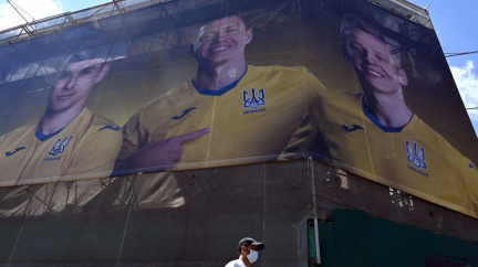Rusko zuří: Na ukrajinském fotbalovém dresu je mapa země včetně Krymu