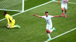 Čeští fotbalisté vstoupili do evropského šampionátu výhrou 2:0 nad Skotskem