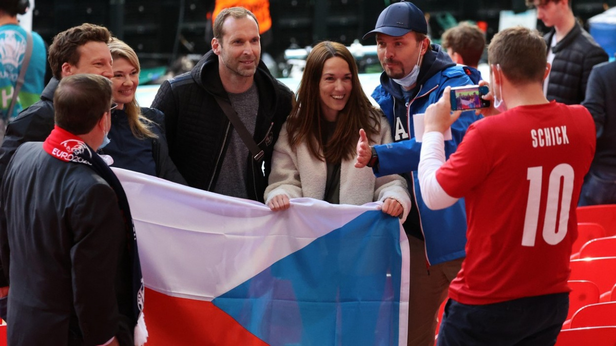 České fotbalisty podpoří v Budapešti tisíce fanoušků, zájem o vstupenky je velký