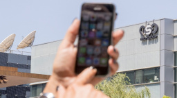 Projekt Pegasus: Vlády po celém světě špehovaly novináře