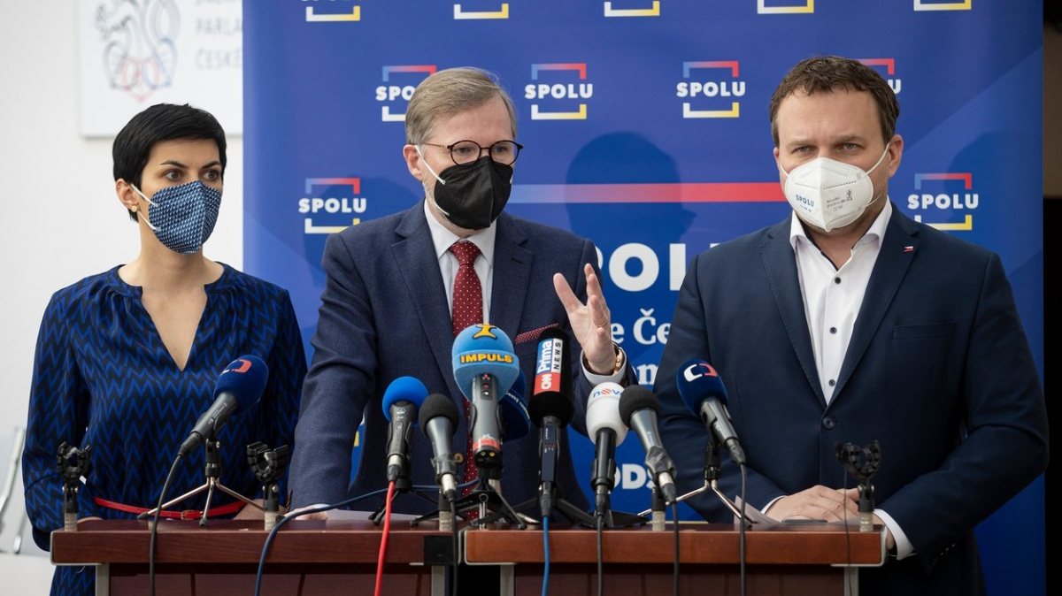 Předvolební průzkum: Volby by vyhrálo ANO. Druhá koalice Spolu předstihla Piráty se STAN