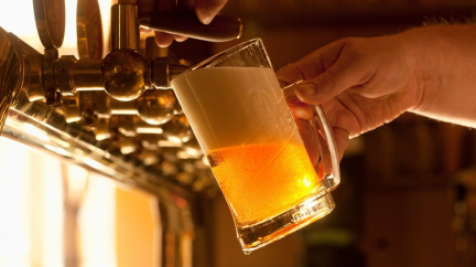 Výroba piva v Evropské unii klesla loni o 8 procent, Česko je šestý největší producent
