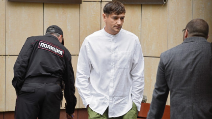 Navalného bratr dostal u soudu roční podmínku. Odvoláme se, vzkazuje jeho právník