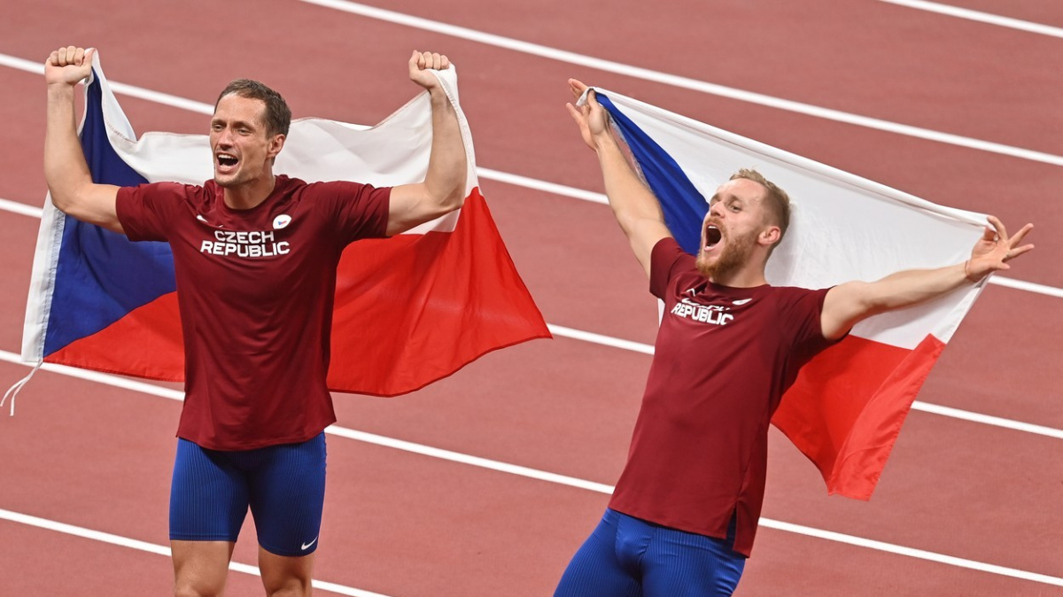 Češi ovládli oštěp! Vadlejch má stříbro, Veselý bronz