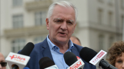 Polskou vládní koalici opouští jedna ze stran. Sejm řeší sporný mediální zákon