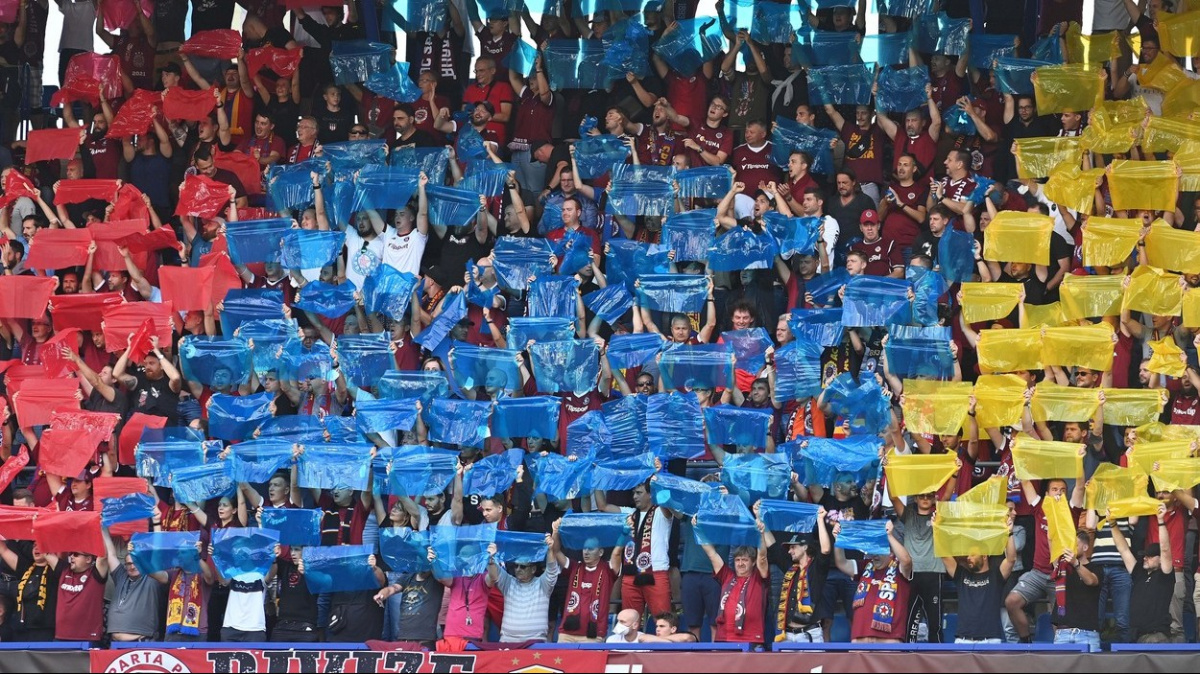 Trest za hučení fanoušků: Sparta odehraje úvodní domácí duel Evropské ligy bez diváků