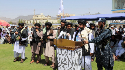 Kdo bude v čele Afghánistánu? Nejvýše postaveným mužem je mulla Achúndzáda