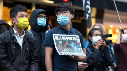 Z Hongkongu je policejní stát, situace se zhoršila, popisuje aktivista Simon Cheng