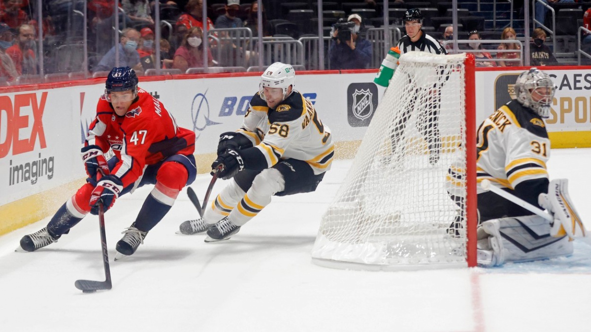 Adam Raška skóroval při debutu za San Jose, chytalo pět českých brankářů