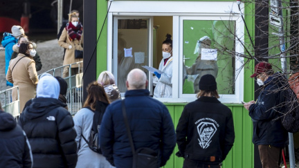 V pondělí přibylo v Česku nejvíc případů od 11. května