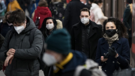 Aktualizováno: Ve čtvrtek přibylo 1534 nově nakažených. Platnost testů na covid-19 bude kratší