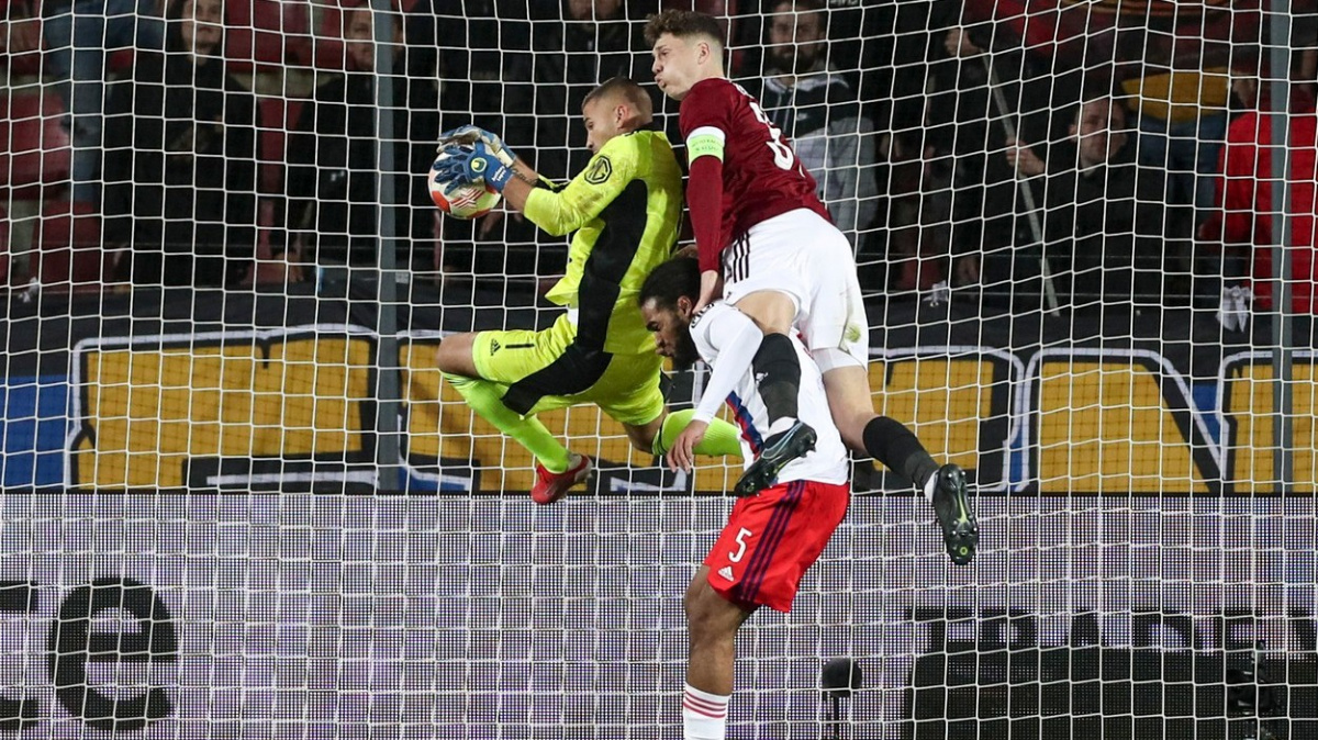 Evropské poháry: Sparta v EL prohrála s Lyonem, v EKL Slavia prohrála a Jablonec remizoval