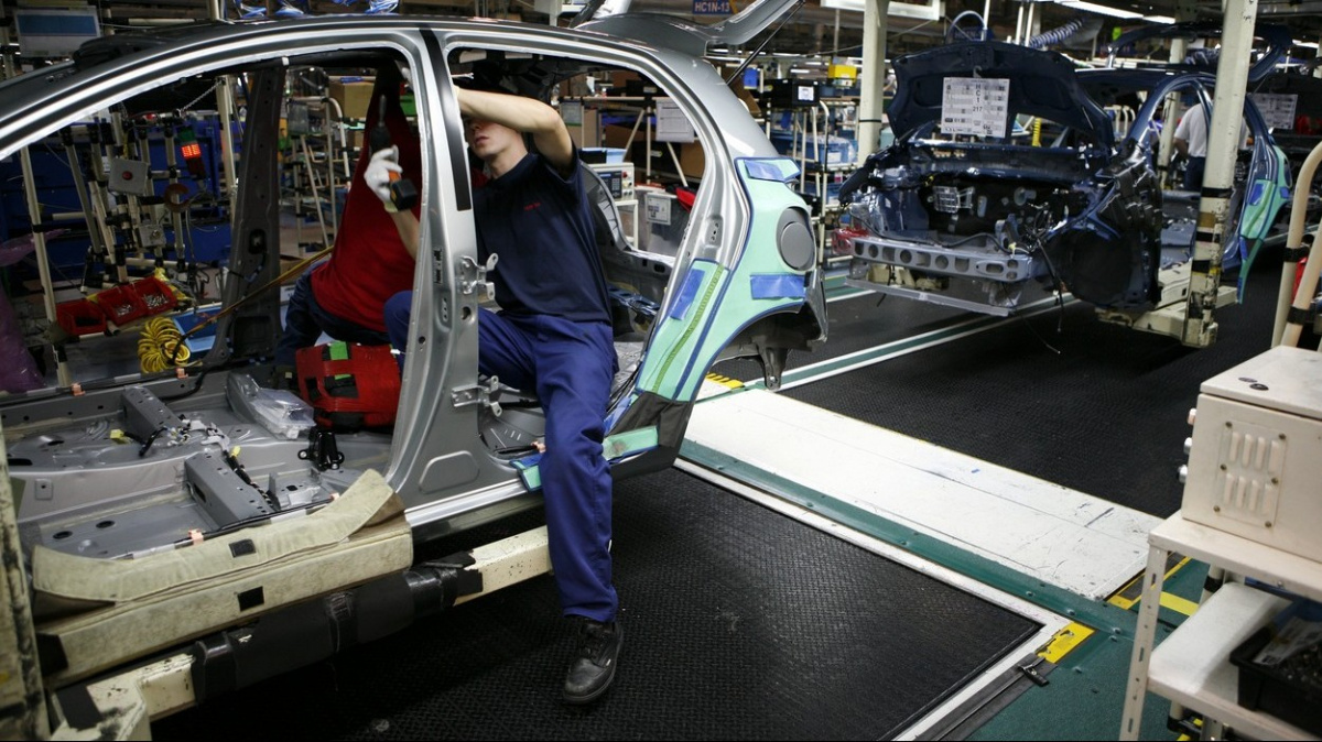 Automobilka Toyota od prosince obnoví v Japonsku výrobu, kterou omezila kvůli pandemii