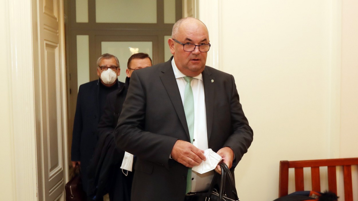 Soud ke kauze sportovních dotací: Pelta šest let, Kratochvílová o půl roku víc