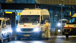 Strach z omikronu v Nizozemsku. Desítky lidí přiletěly z Afriky s koronavirem