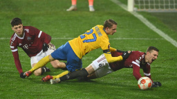 Do play off Evropské konferenční ligy postupuje Sparta a Slavia, Jablonec končí