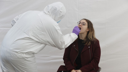 V Česku přibylo za středu 11 625 nakažených, nejméně ve všední den za poslední měsíc