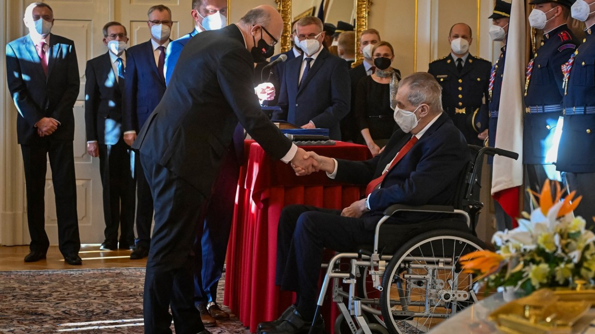 Fiala garantoval, že Lipavský bude jednat v souladu s vládním programem, řekl Zeman