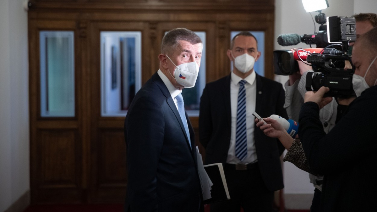 I bez Babiše musí Česko zlepšit boj se střety zájmů, upozornila Evropská komise