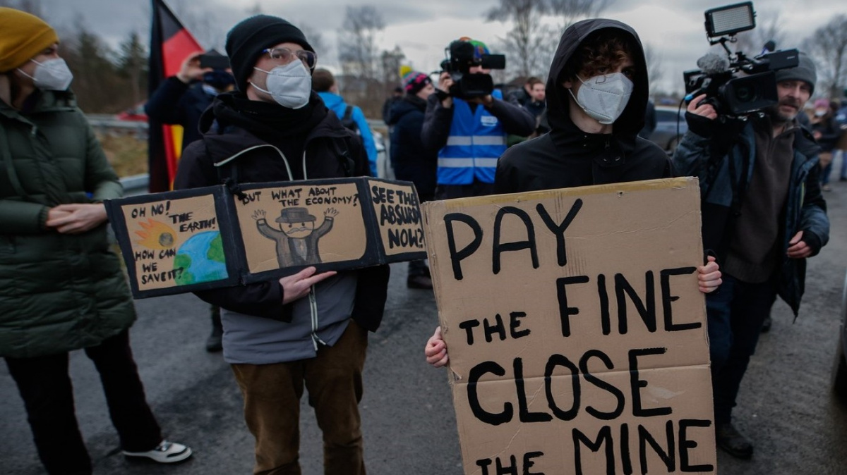 Návrh smlouvy o Turówu je hotov. Česká vláda žádá po Polsku 1,2 miliardy korun