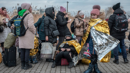 Sněmovna schválila snazší postupy udělování pobytu uprchlíkům z Ukrajiny