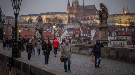 Testy ve středu odhalily necelých 8500 případů covidu, šlo o mírný pokles