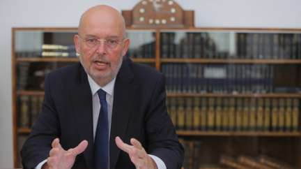 Aktualizováno: Policie zadržela několik lidí kvůli zakázkám na MZe za ministra Tomana